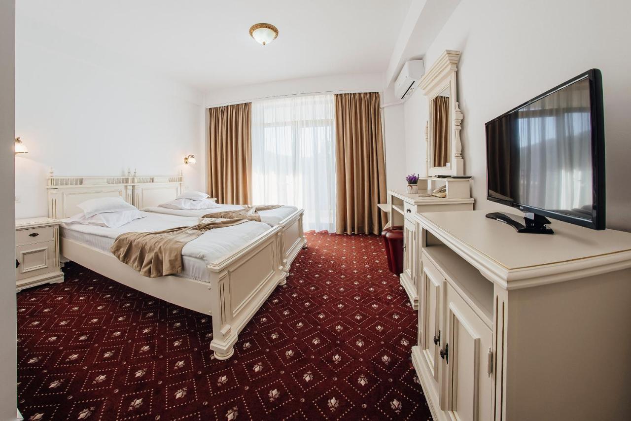 Elegance Affittacamere 4*